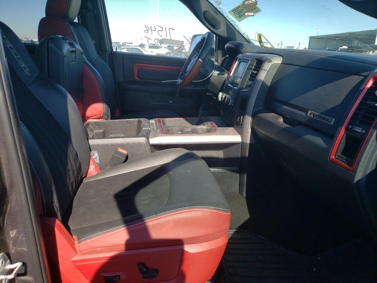 Photo 5 from auction – 2016 RAM 1500 REBEL with VIN 1C6RR7YT9GS103492