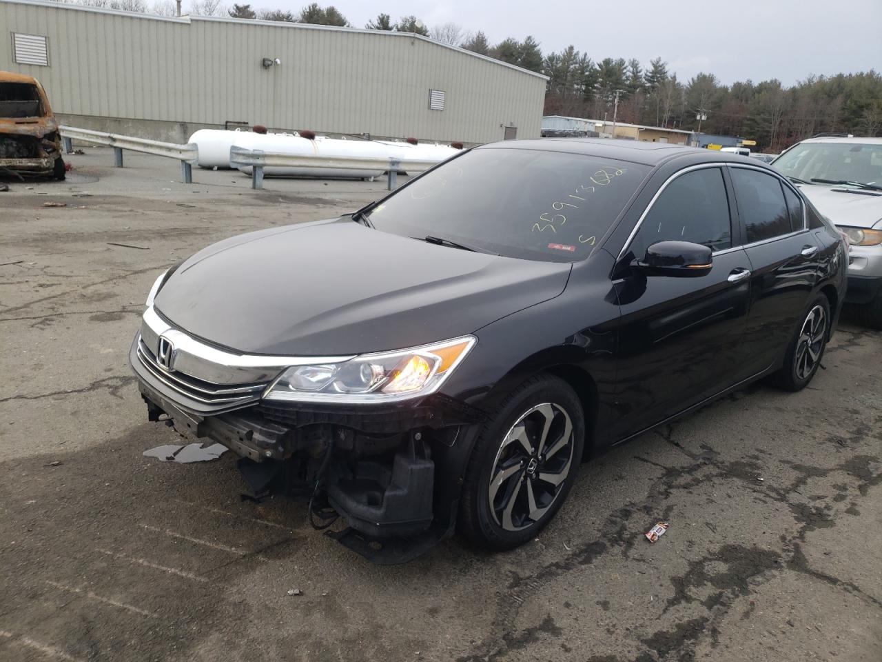 Photo 2 from auction – 2016 HONDA ACCORD EXL with VIN 1HGCR2F84GA034671