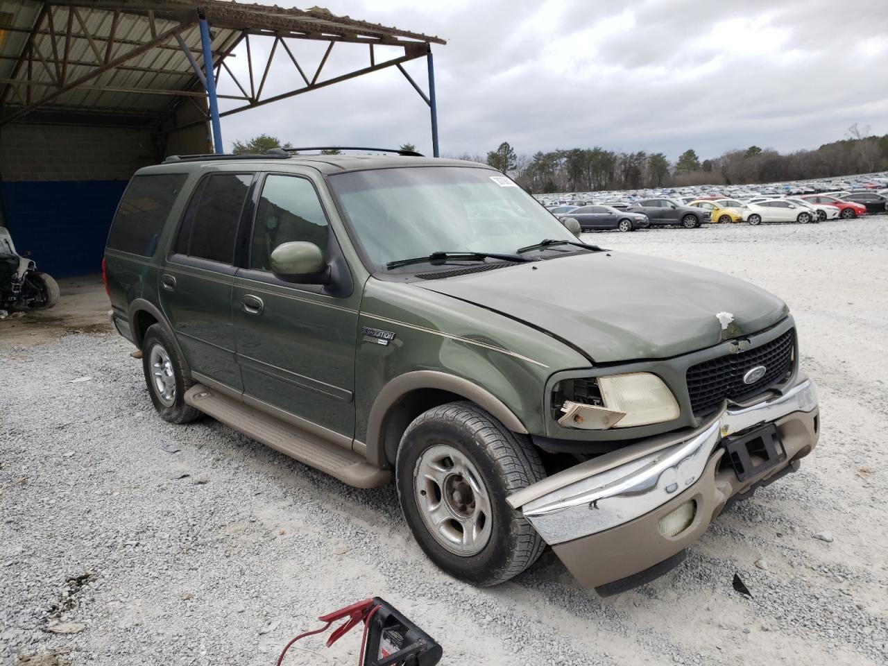FORD EXPEDITION 2000 with VIN 1FMRU17LXYLA08565 - Photo from auction