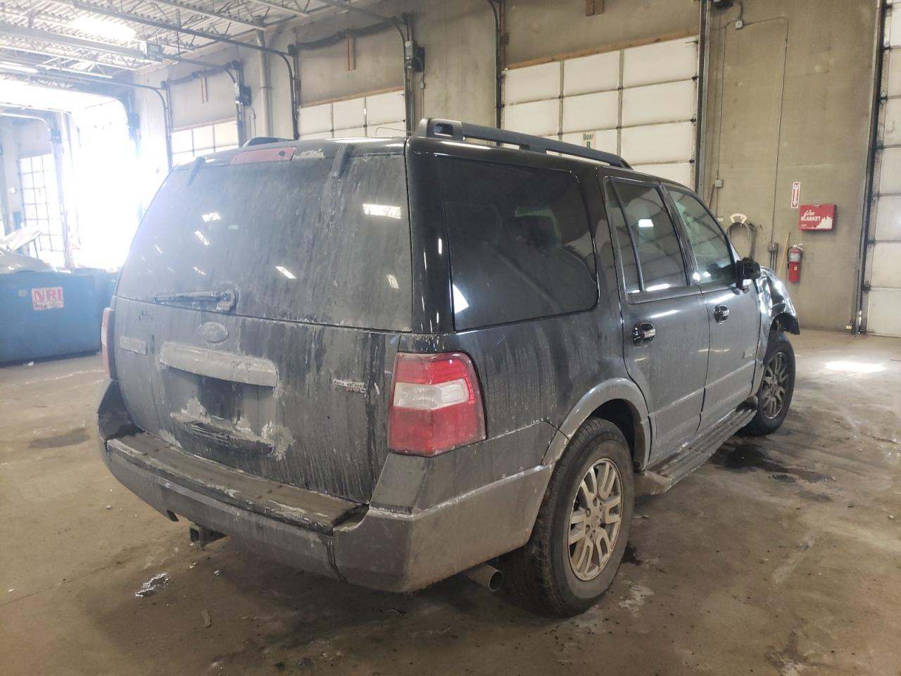 Photo 4 from auction – 2007 FORD EXPEDITION with VIN 1FMFU16517LA60011
