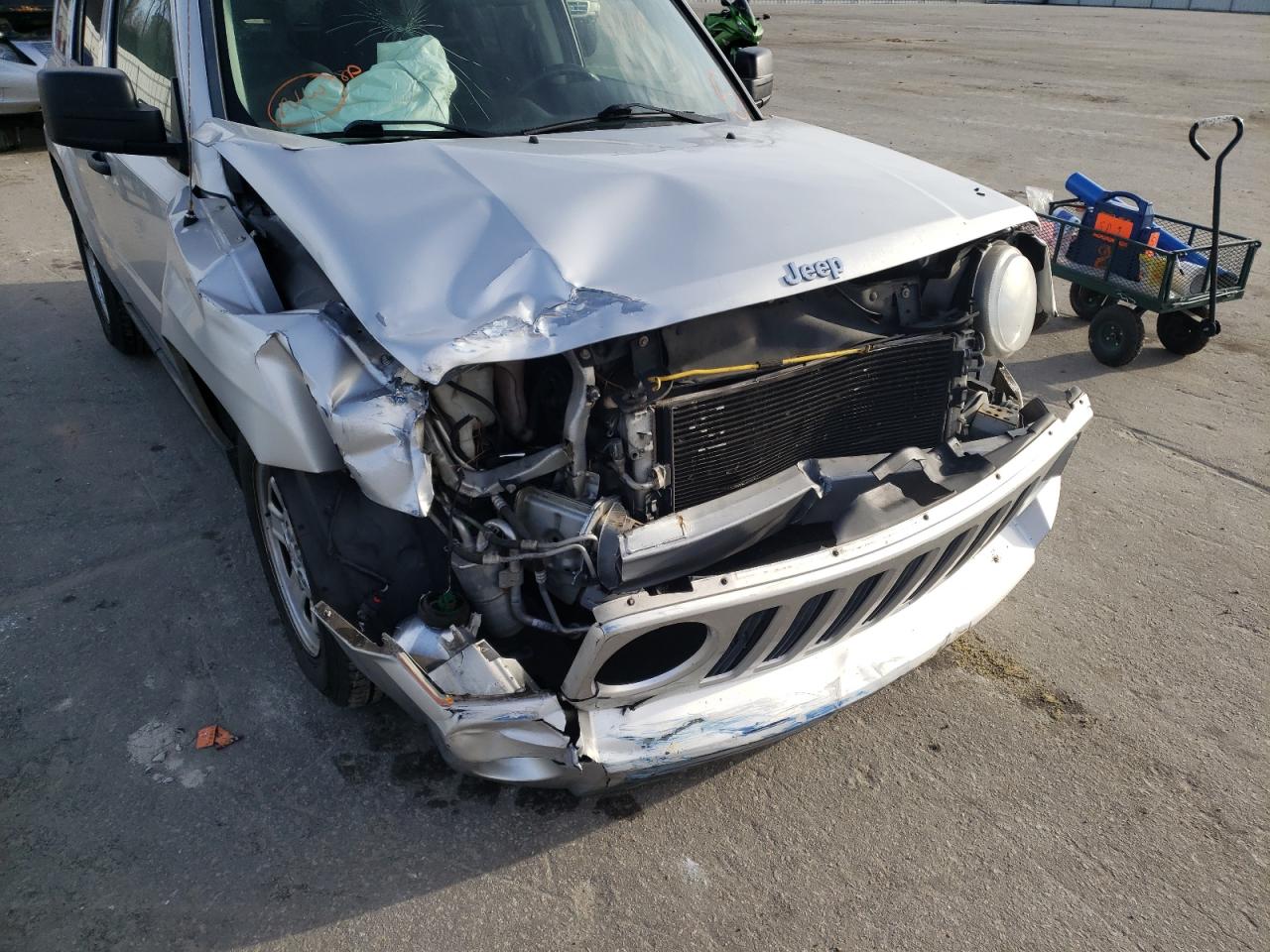 Photo 9 from auction – 2009 JEEP PATRIOT with VIN 1J4FT28B59D110660
