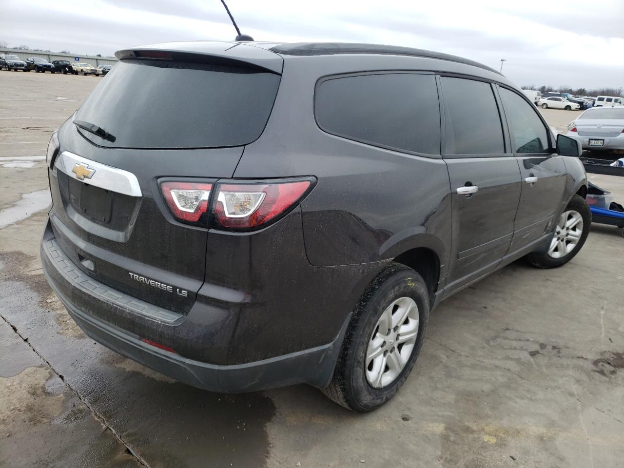 Photo 4 from auction – 2013 CHEVROLET TRAVERSE L with VIN 1GNKRFKD4DJ240287