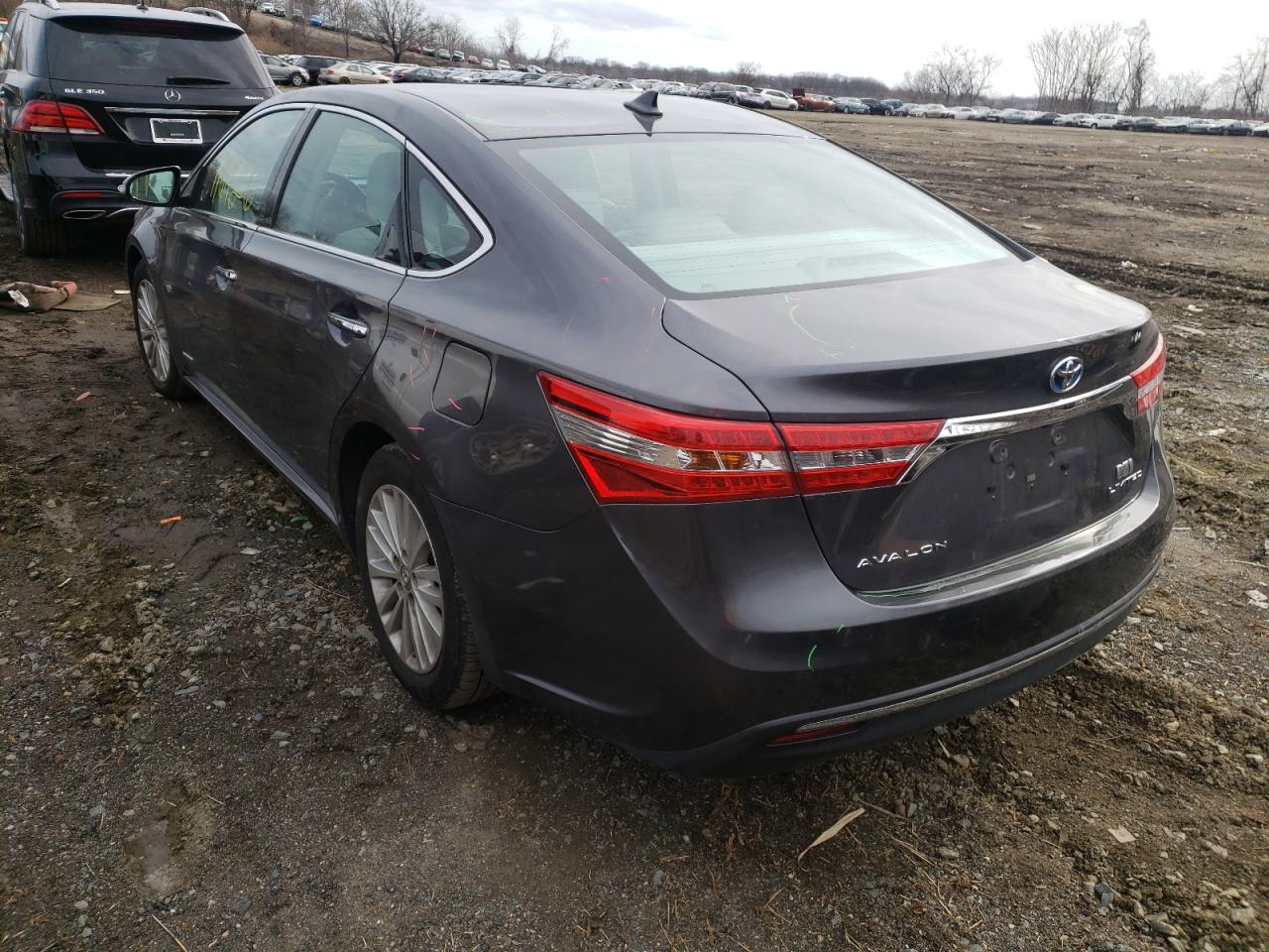 Photo 3 from auction – 2015 TOYOTA AVALON HYB with VIN 4T1BD1EB8FU038358