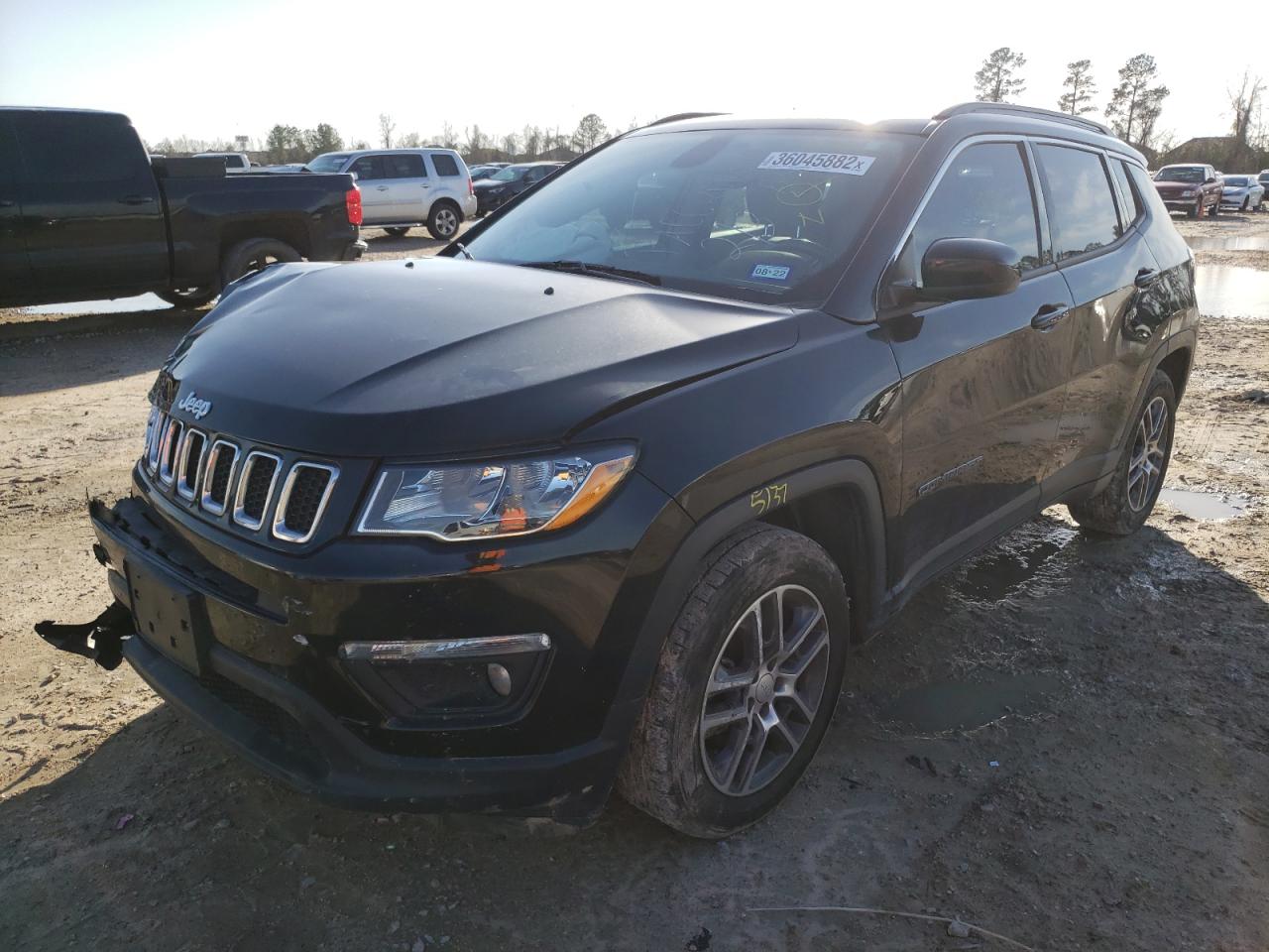 Photo 2 from auction – 2019 JEEP COMPASS with VIN 3C4NJCBBXKT819767