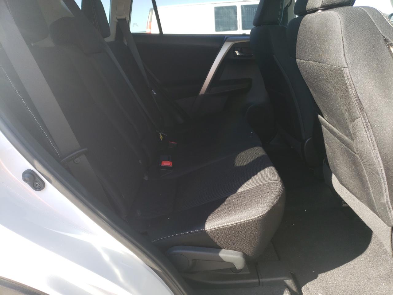 Photo 6 from auction – 2015 TOYOTA RAV4 XLE with VIN 2T3WFREV0FW155489