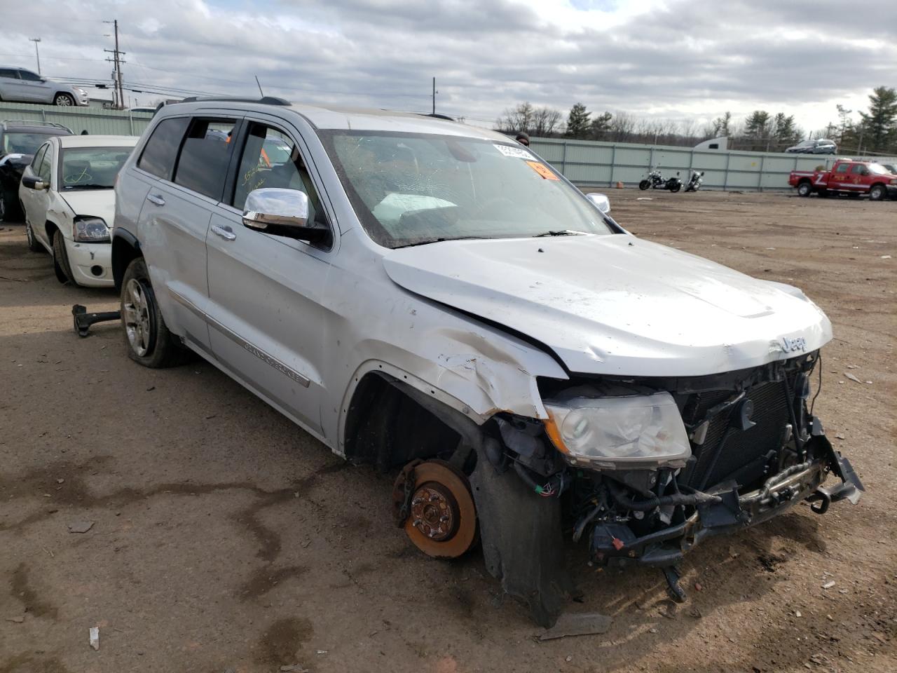 JEEP GRAND CHER 2011 with VIN 1J4RR6GG0BC663325 - Photo from auction