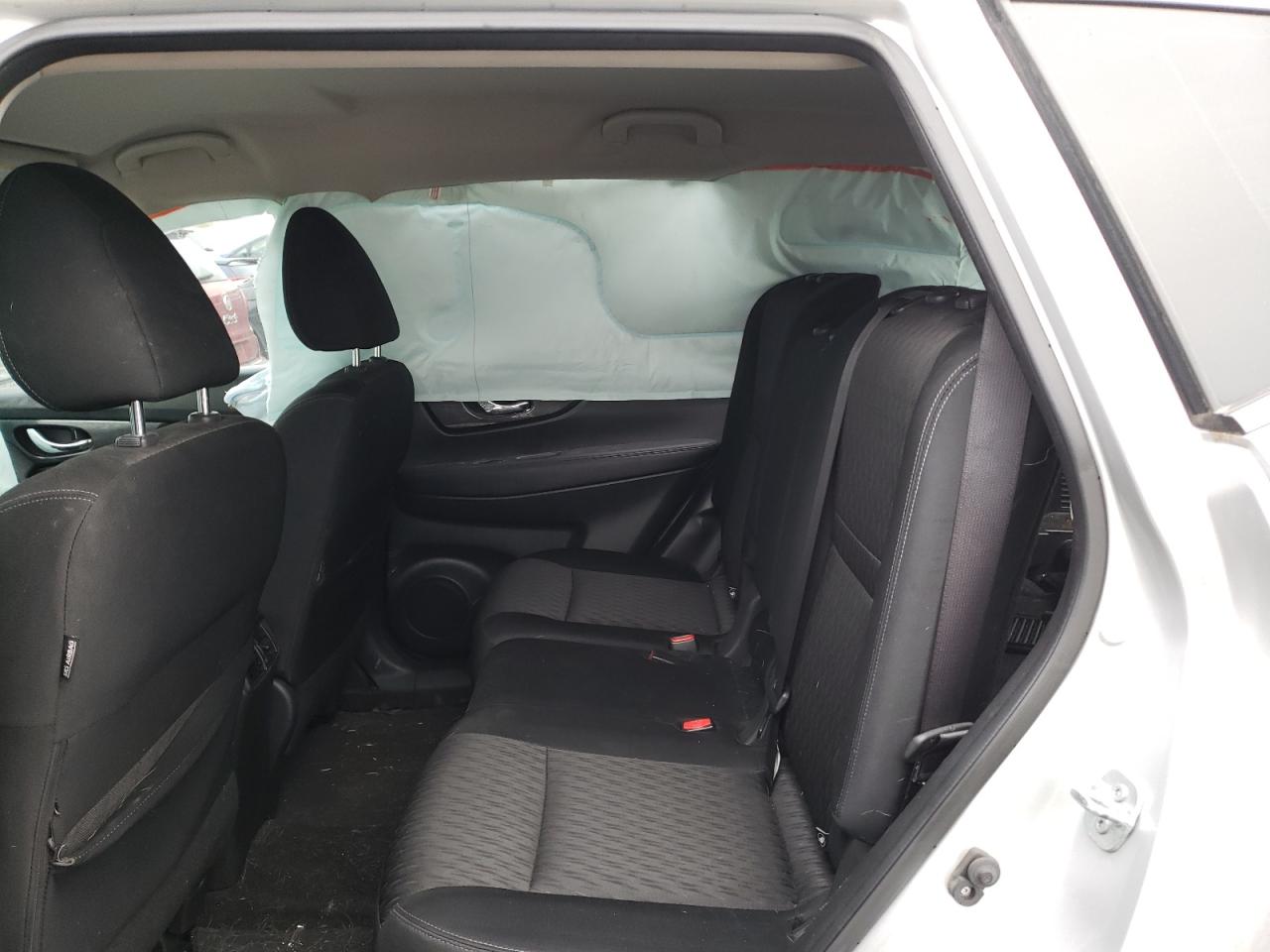 Photo 6 from auction – 2017 NISSAN ROGUE S with VIN KNMAT2MV5HP570964