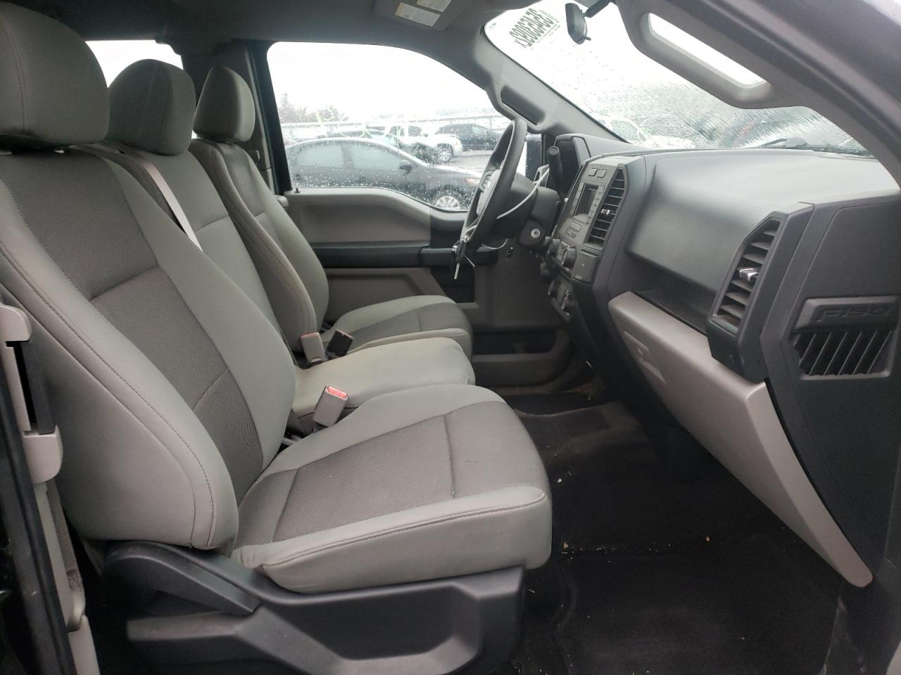 Photo 5 from auction – 2016 FORD F150 SUPER with VIN 1FTEX1EPXGKE44076