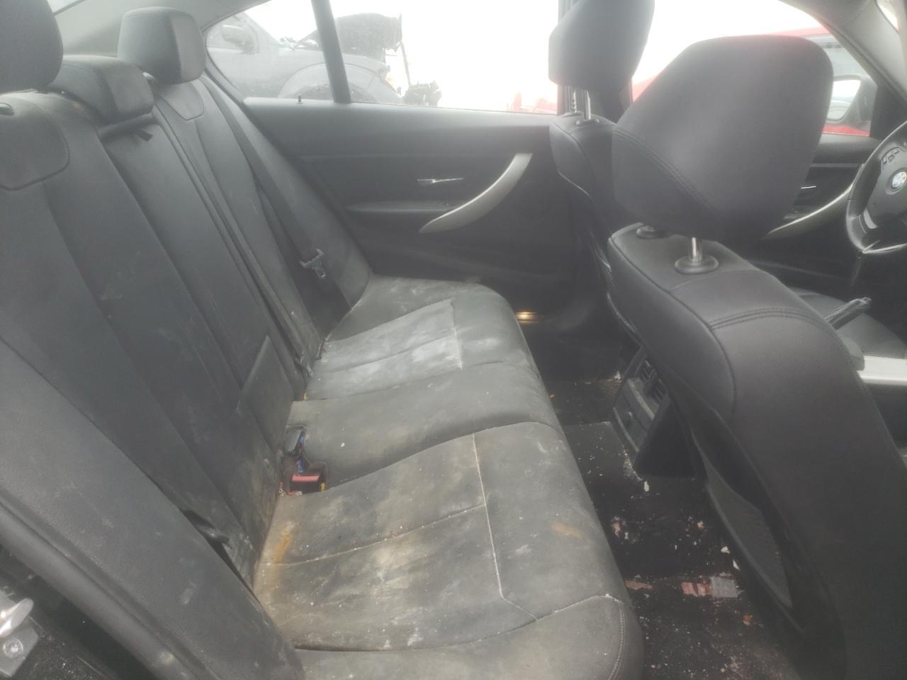 Photo 6 from auction – 2014 BMW 320 I with VIN WBA3B1C51EK135372