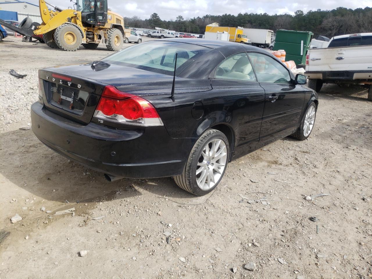 Photo 4 from auction – 2009 VOLVO C70 T5 with VIN YV1MC67269J074446