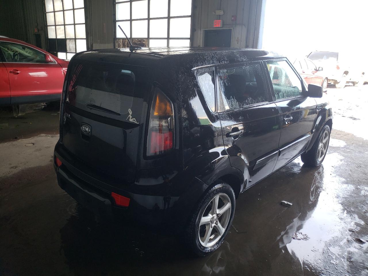 Photo 4 from auction – 2011 KIA SOUL with VIN KNDJT2A17B7234211