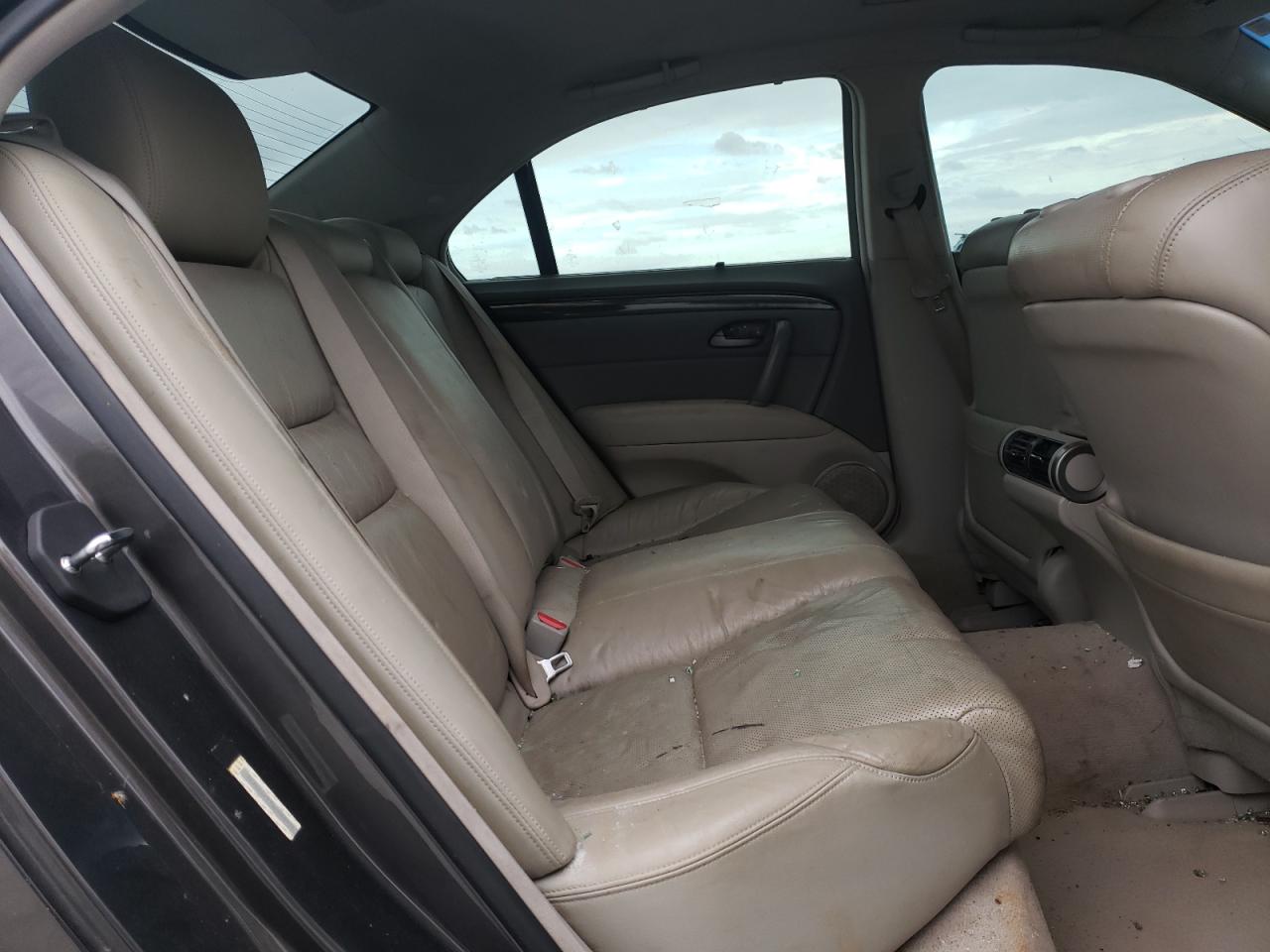 Photo 6 from auction – 2010 ACURA RL with VIN JH4KB2F67AC000991