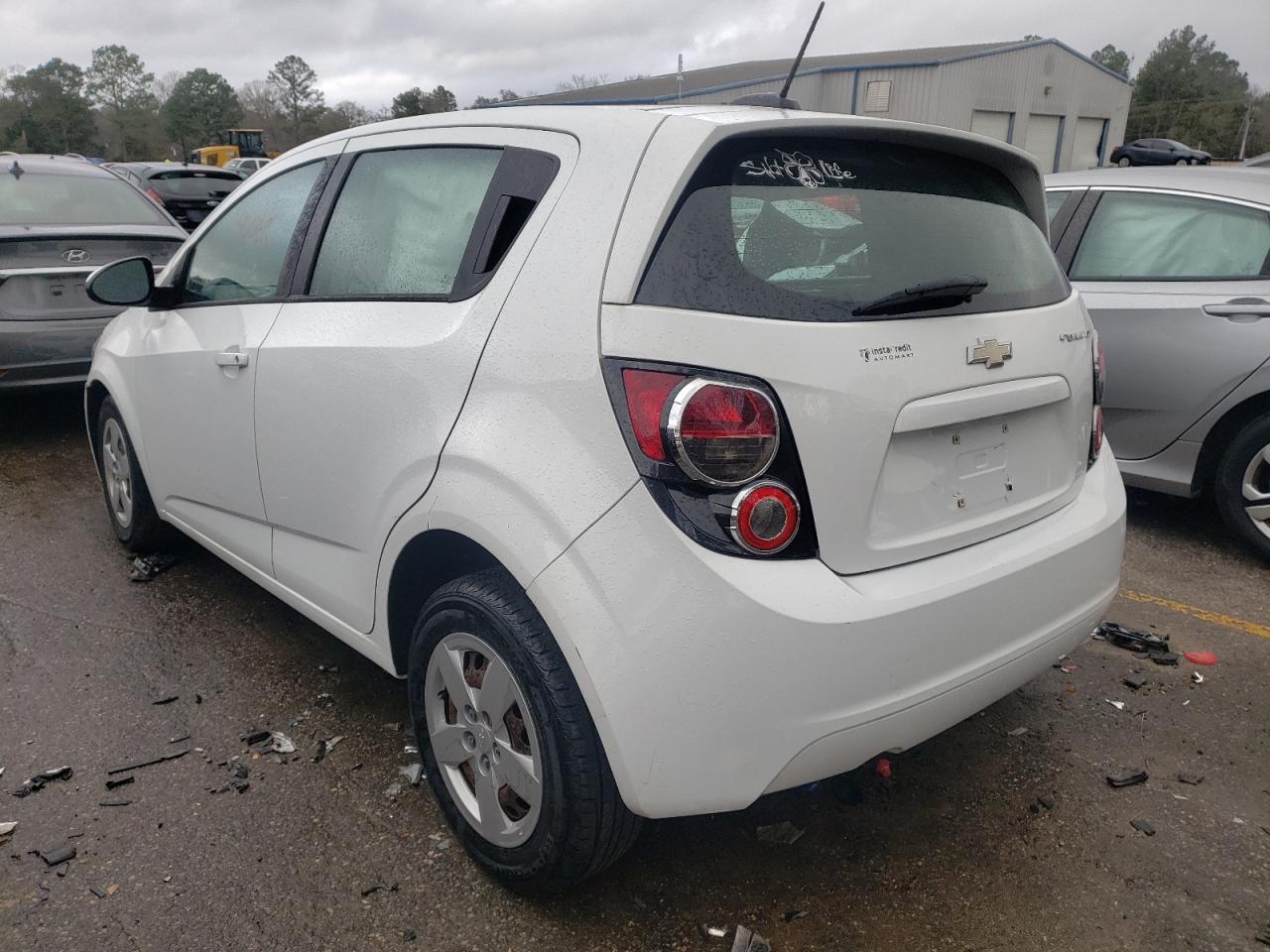 Photo 3 from auction – 2016 CHEVROLET SONIC LS with VIN 1G1JA6SH0G4176999