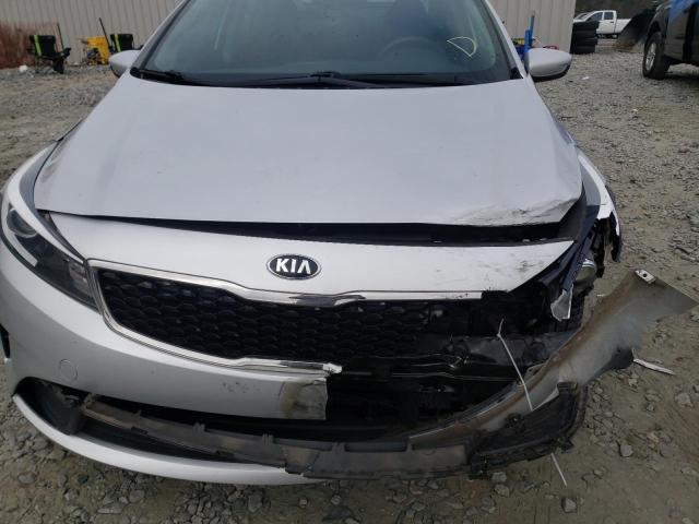 Photo 9 from auction – 2018 KIA FORTE LX with VIN 3KPFL4A73JE215143
