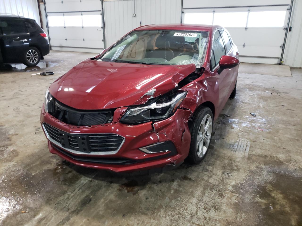 Photo 2 from auction – 2017 CHEVROLET CRUZE PREM with VIN 3G1BF6SM7HS579155