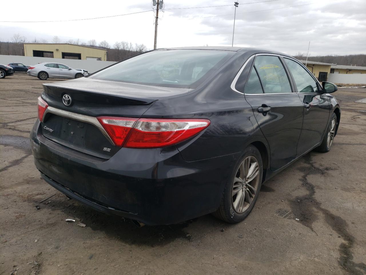 Photo 4 from auction – 2016 TOYOTA CAMRY- SE with VIN 4T1BF1FK0GU545796