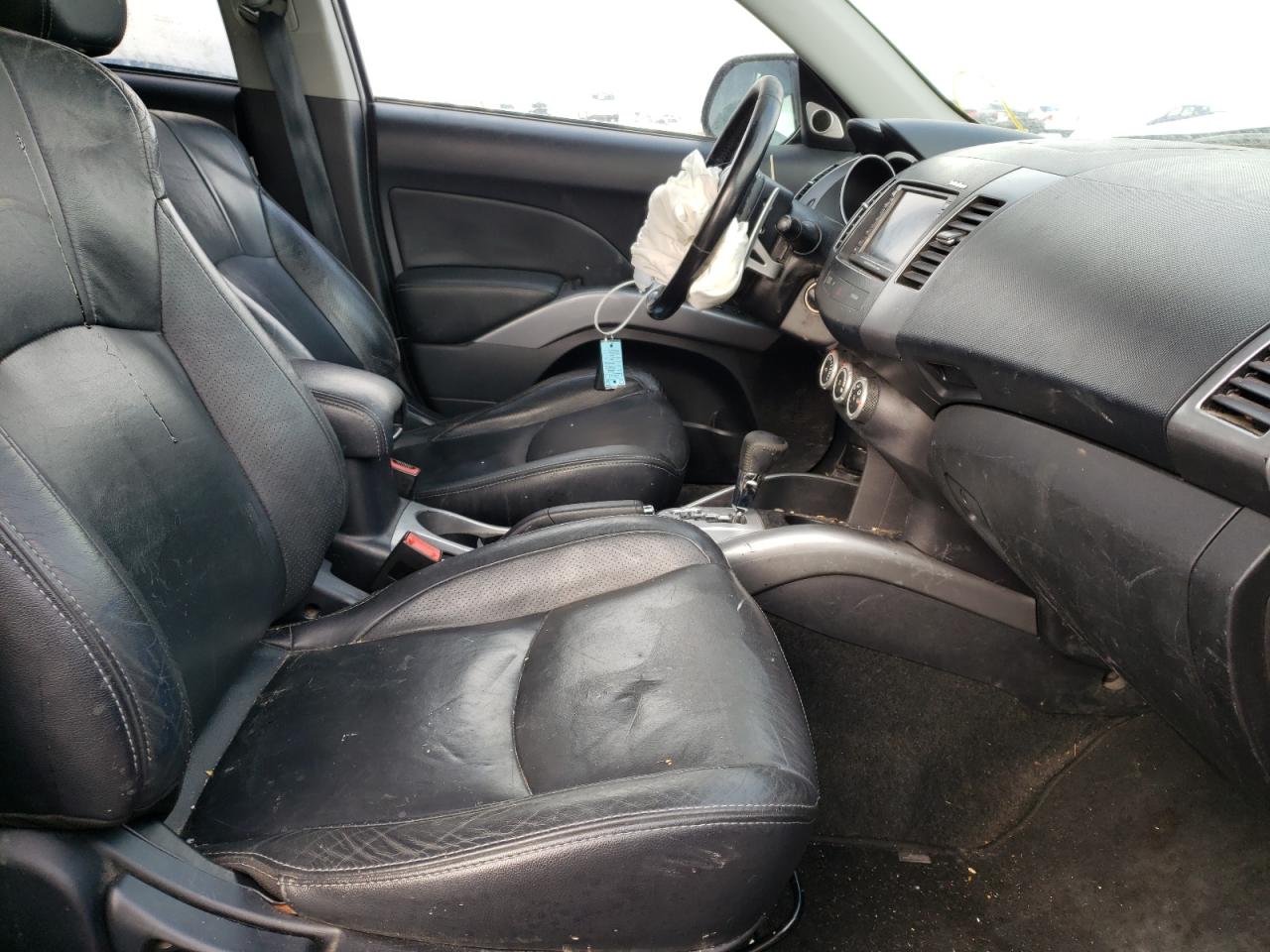 Photo 5 from auction – 2009 MITSUBISHI OUTLANDER with VIN JA4MT41X39Z607413