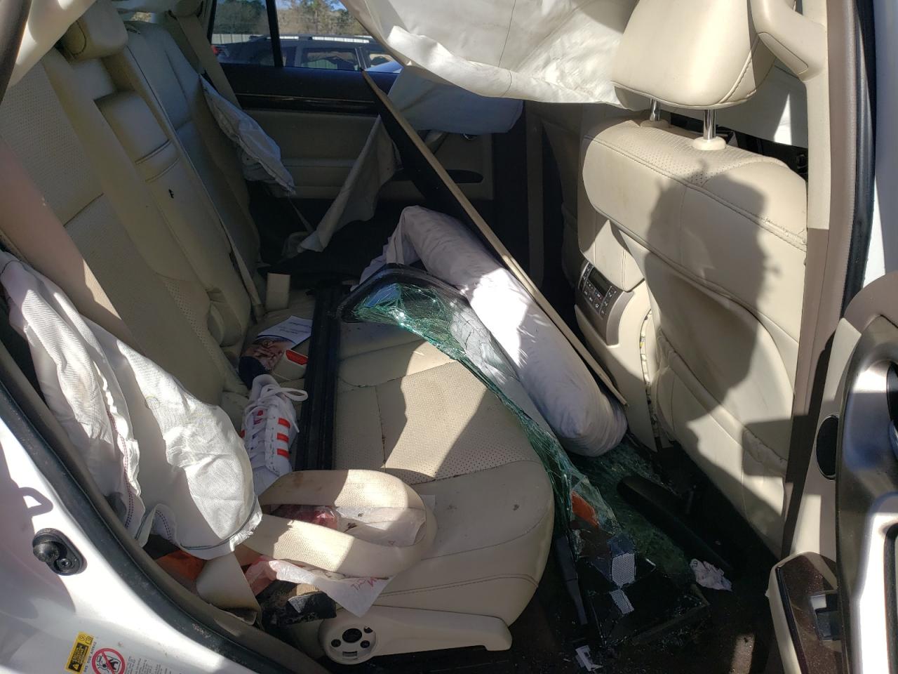 Photo 6 from auction – 2015 LEXUS GX 460 PRE with VIN JTJJM7FX5F5096044