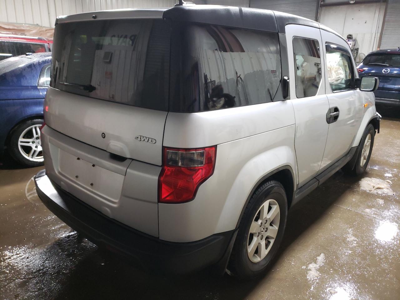 Photo 4 from auction – 2009 HONDA ELEMENT EX with VIN 5J6YH28779L003525