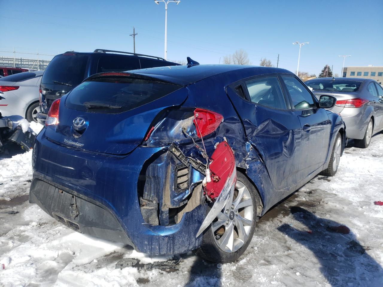 Photo 4 from auction – 2017 HYUNDAI VELOSTER with VIN KMHTC6AD5HU308225
