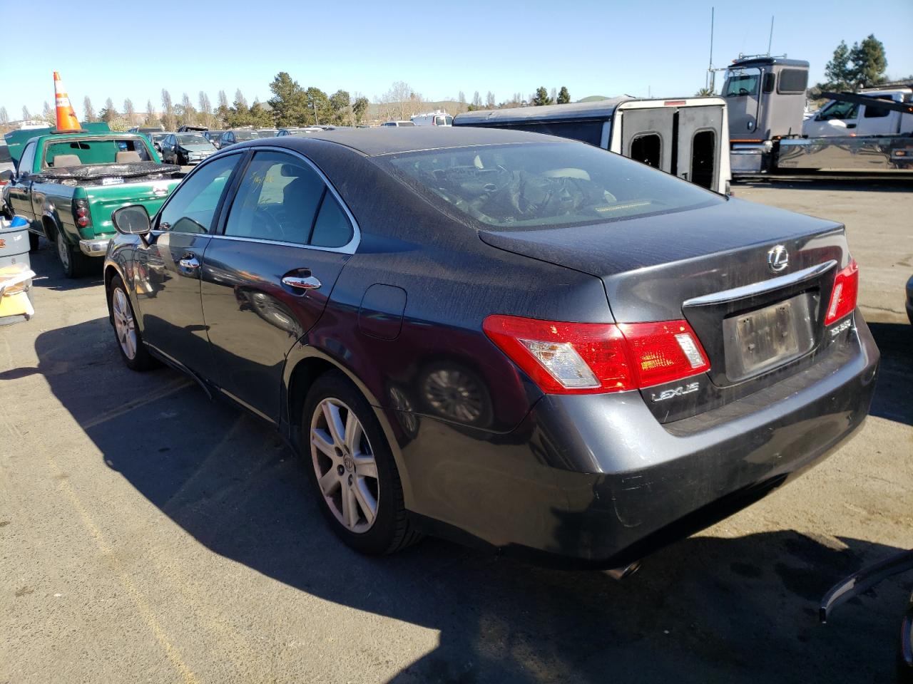Photo 3 from auction – 2007 LEXUS ES 350 with VIN JTHBJ46G072112909