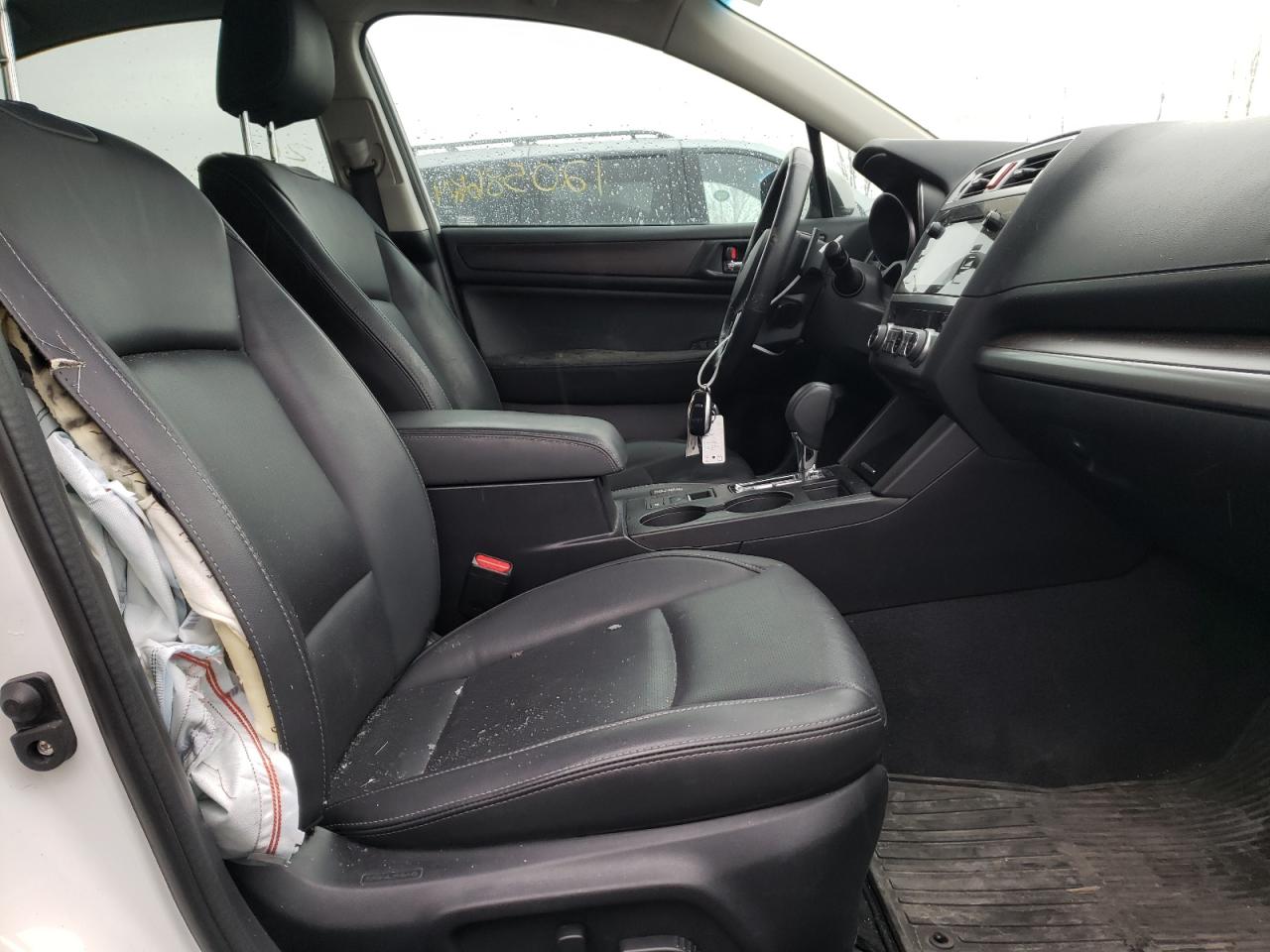 Photo 5 from auction – 2017 SUBARU LEGACY 2.5 with VIN 4S3BNCN64H3022991