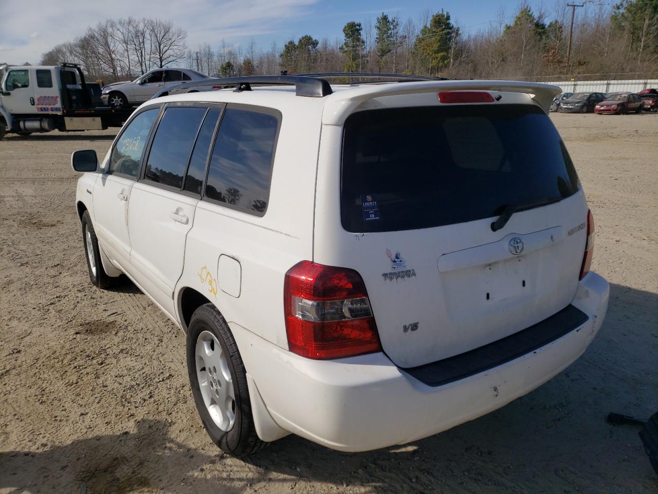 Photo 3 from auction – 2004 TOYOTA HIGHLANDER with VIN JTEDP21A240007923