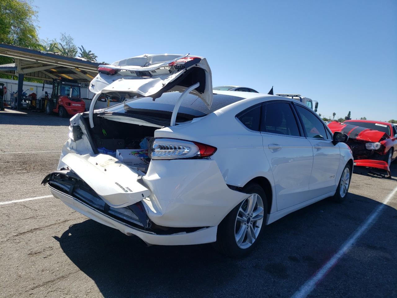 Photo 4 from auction – 2018 FORD FUSION SE with VIN 3FA6P0LU7JR172571