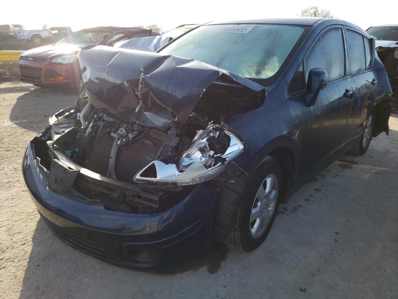 Photo 2 from auction – 2007 NISSAN VERSA with VIN 3N1BC13E77L456591