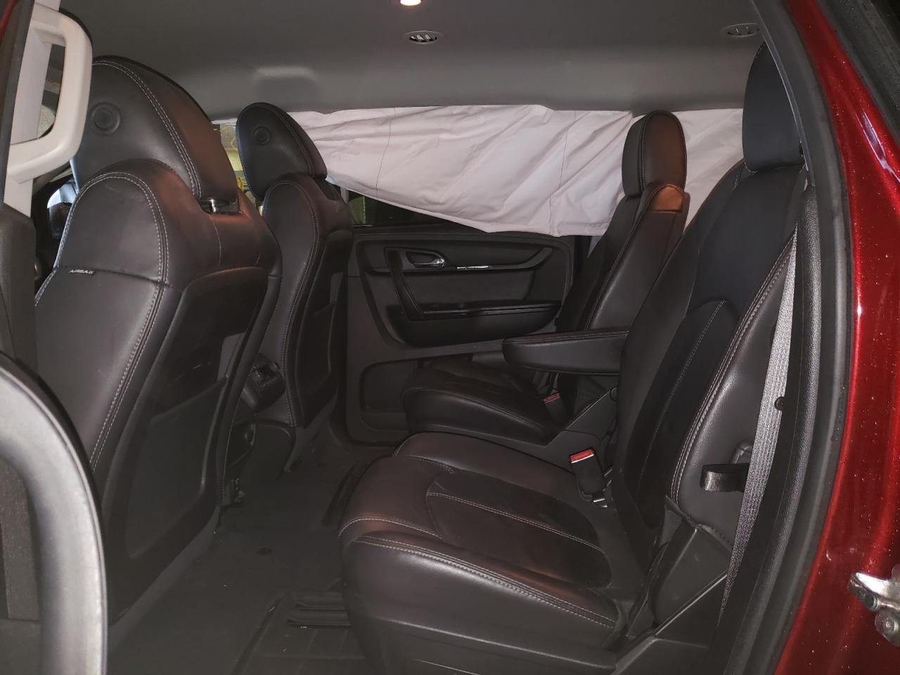Photo 6 from auction – 2016 CHEVROLET TRAVERSE L with VIN 1GNKRHKD6GJ271623