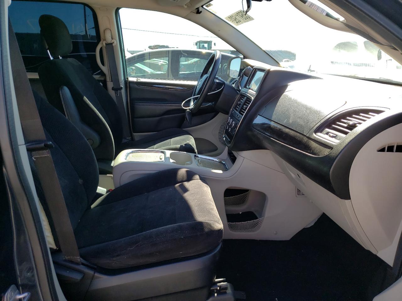 Фото 5 с аукциона – 2013 DODGE GRAND CARA с VIN 2C4RDGCG7DR770558