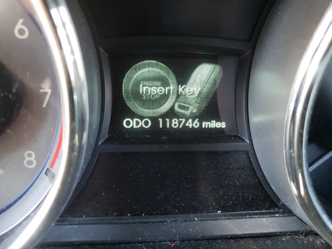 Photo 8 from auction – 2011 HYUNDAI SONATA SE with VIN 5NPEC4AB2BH211694