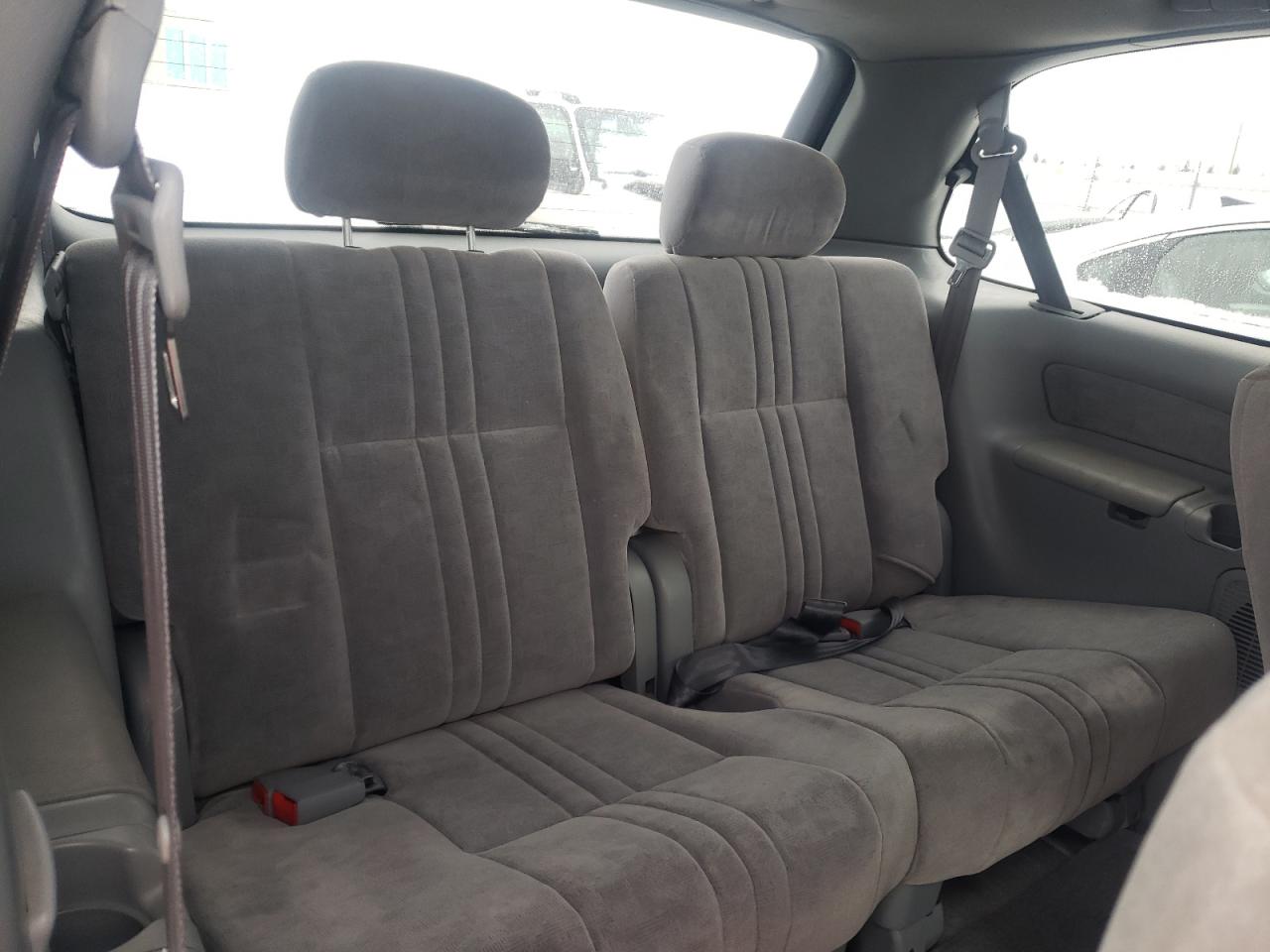 Photo 9 from auction – 2001 TOYOTA SIENNA LE with VIN 4T3ZF13C71U365497
