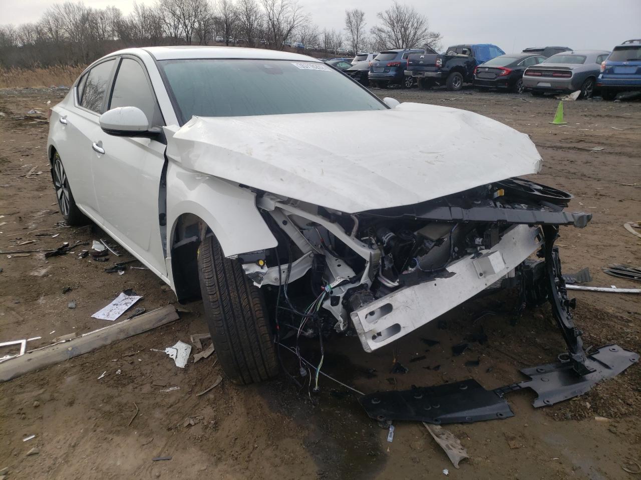 NISSAN ALTIMA SV 2021 with VIN 1N4BL4DV5MN337209 - Photo from auction