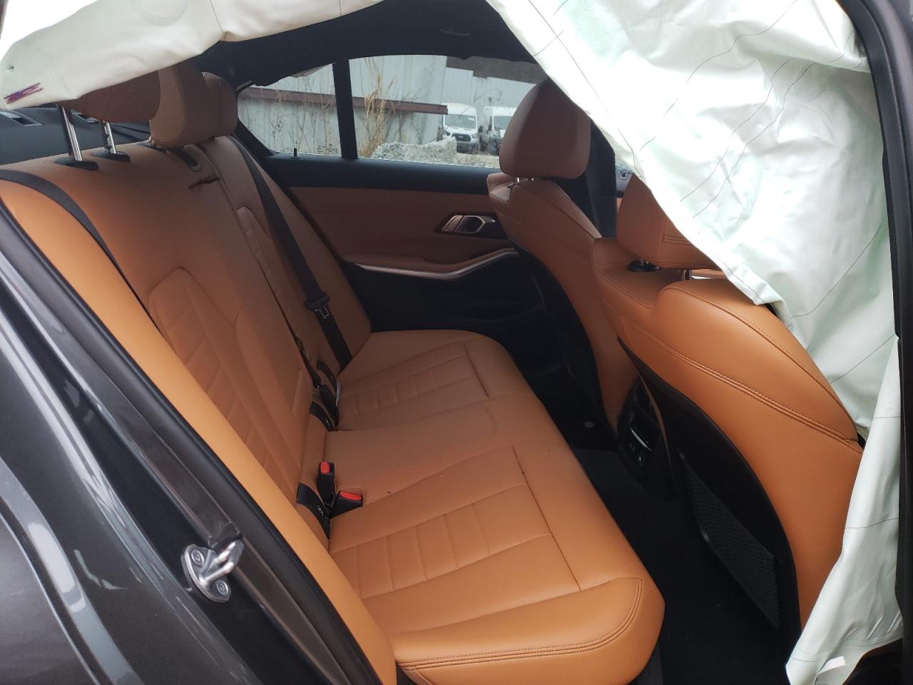 Photo 6 from auction – 2019 BMW 330I with VIN WBA5R1C55KFH04574