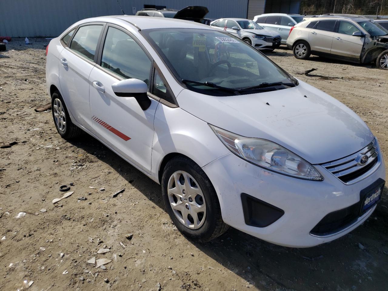 FORD FIESTA SE 2011 with VIN 3FADP4BJ6BM227595 - Photo from auction