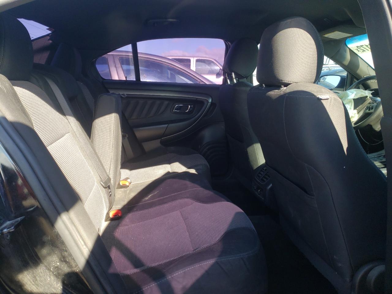 Photo 6 from auction – 2013 FORD TAURUS SEL with VIN 1FAHP2H80DG128374
