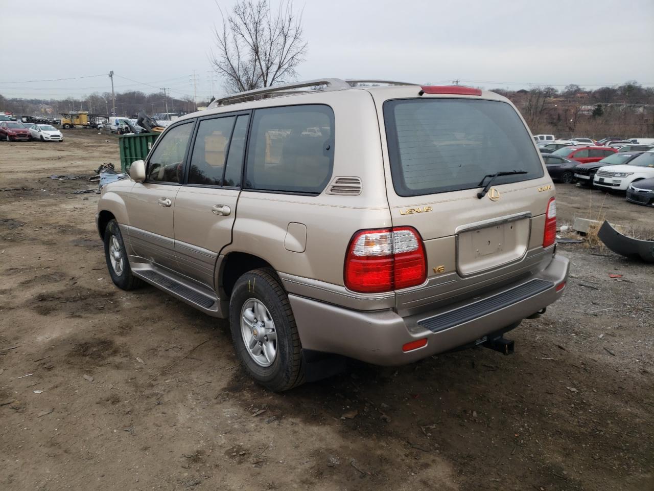 Photo 3 from auction – 2000 LEXUS LX 470 with VIN JT6HT00W6Y0086898