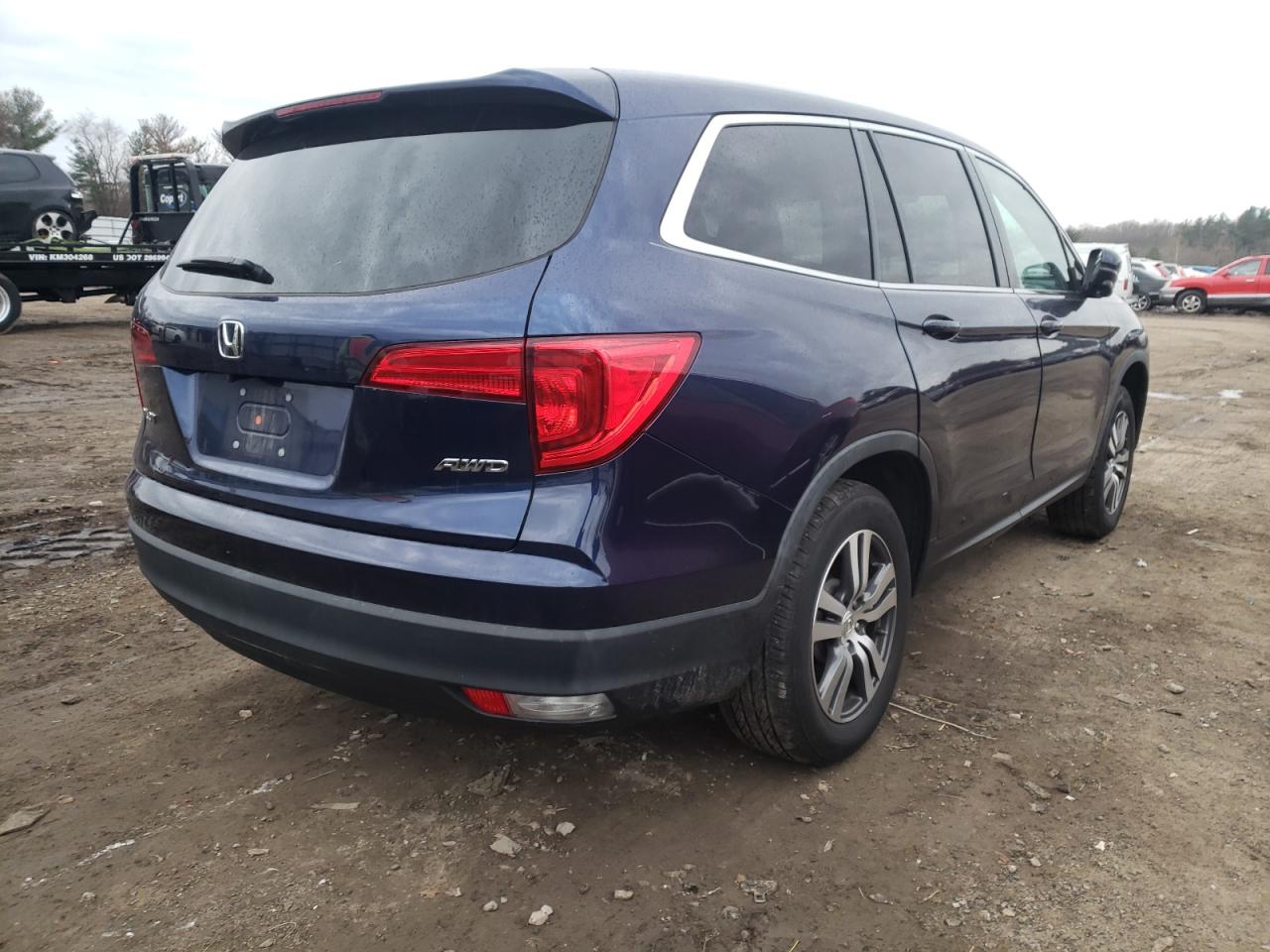 Photo 4 from auction – 2017 HONDA PILOT EXL with VIN 5FNYF6H58HB077765