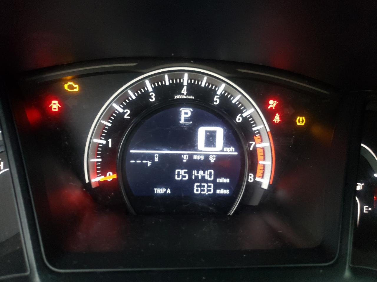 Photo 8 from auction – 2017 HONDA CIVIC LX with VIN 19XFC2F5XHE030383