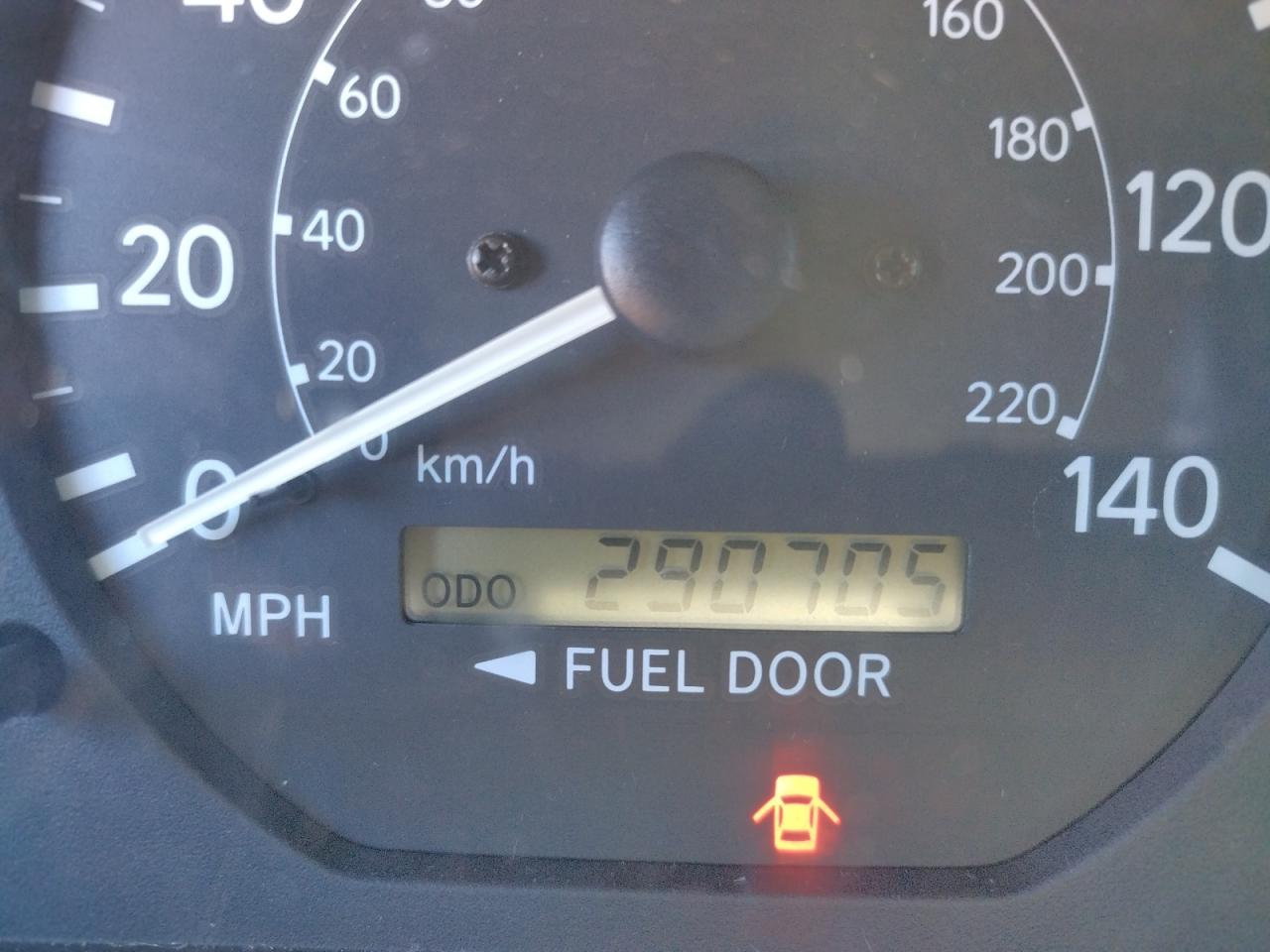 Photo 8 from auction – 2000 TOYOTA CAMRY CE with VIN JT2BG22K0Y0509766