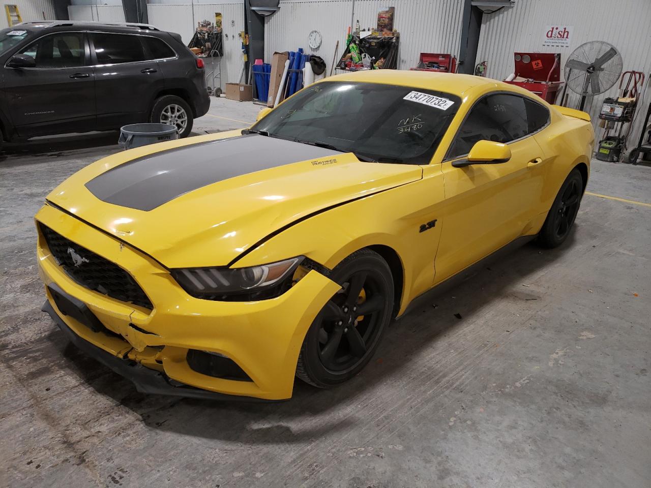 Photo 2 from auction – 2017 FORD MUSTANG with VIN 1FA6P8TH4H5213480