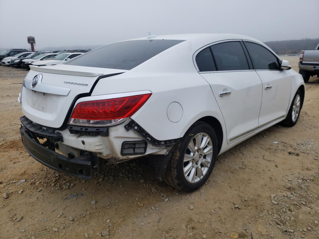 Photo 4 from auction – 2013 BUICK LACROSSE with VIN 1G4GC5ER3DF182818