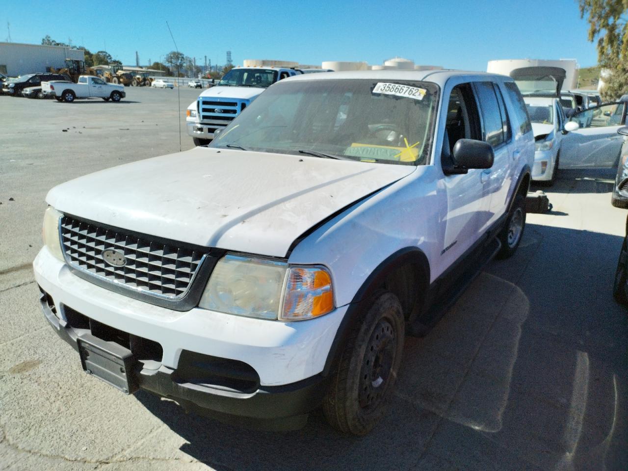 Photo 2 from auction – 2002 FORD EXPLORER X with VIN 1FMDU73E02ZB92763