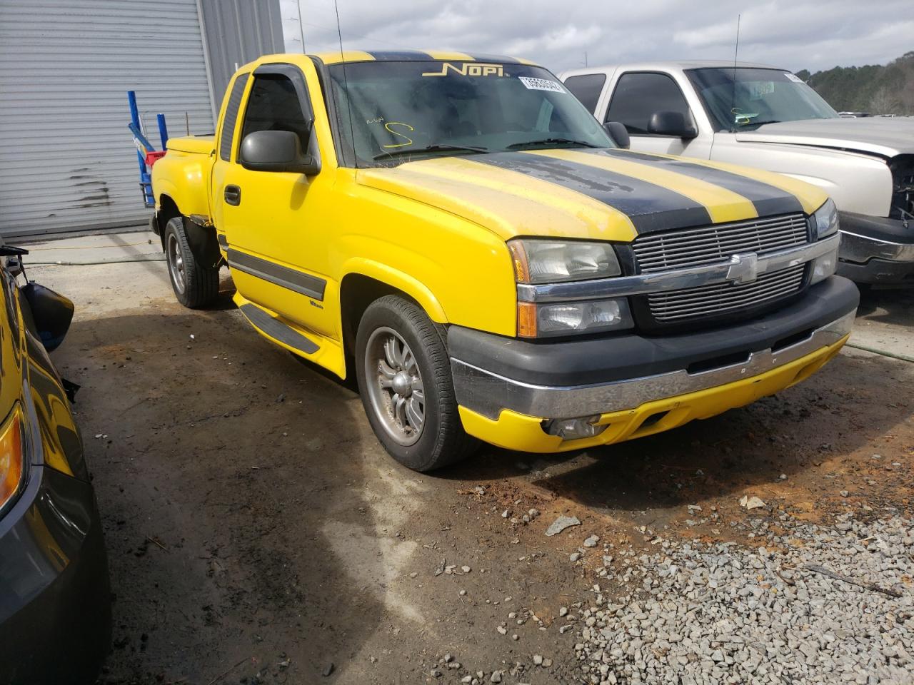 CHEVROLET SILVERADO 2003 with VIN 1GCEC19T63Z230268 - Photo from auction