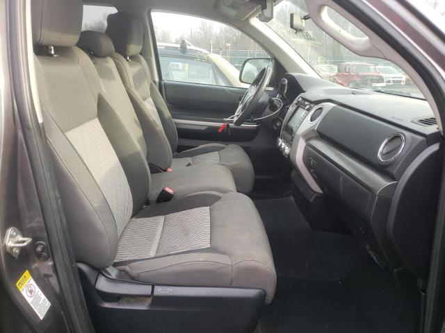 Photo 5 from auction – 2015 TOYOTA TUNDRA DOU with VIN 5TFUM5F11FX059514