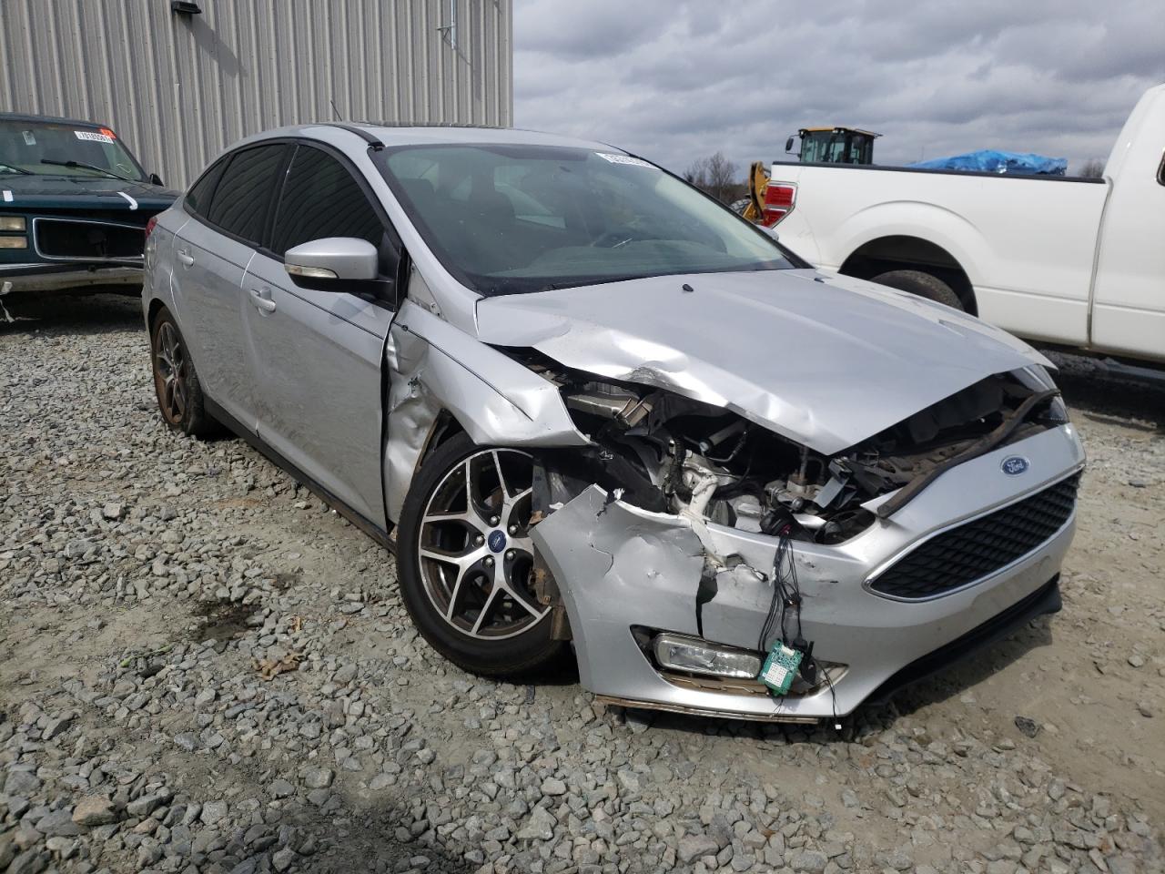 FORD FOCUS SEL 2018 with VIN 1FADP3H23JL214474 - Photo from auction