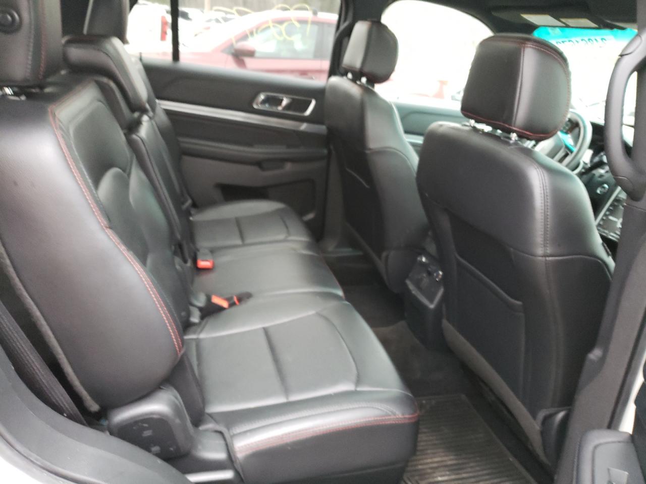 Photo 6 from auction – 2016 FORD EXPLORER S with VIN 1FM5K8GT6GGB77003