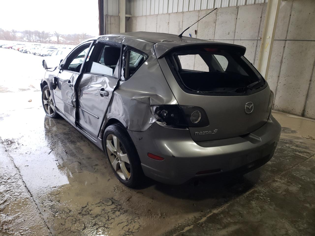 Photo 3 from auction – 2006 MAZDA 3 HATCHBAC with VIN JM1BK343961495598
