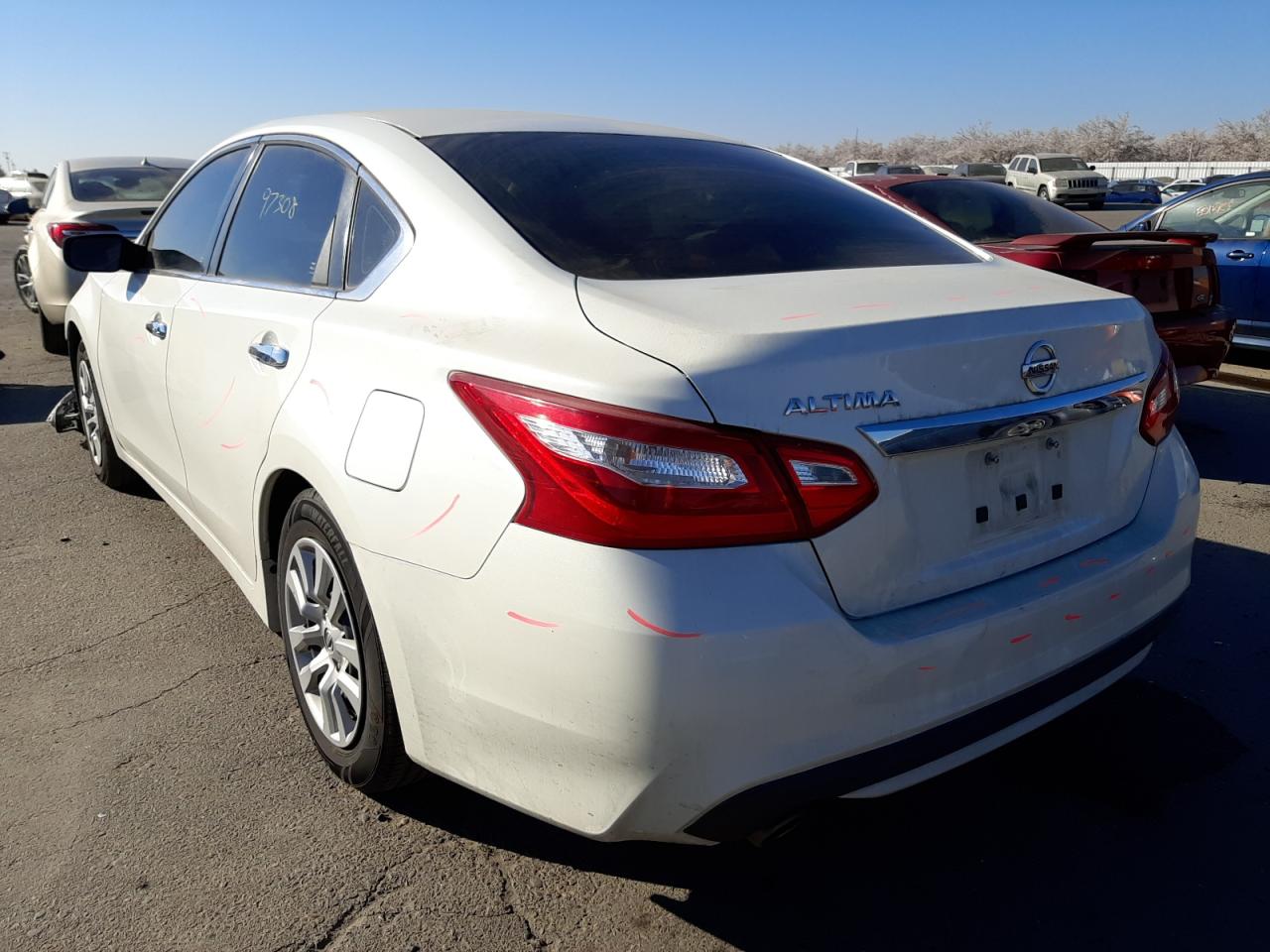 Photo 3 from auction – 2016 NISSAN ALTIMA 2.5 with VIN 1N4AL3AP3GC203374